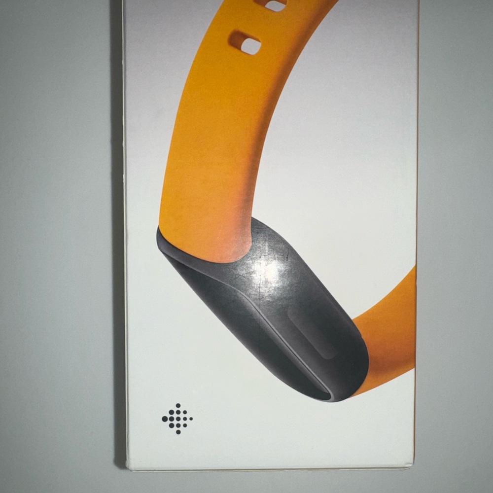 Fitbit Inspire 3 Fitness Tracker - Picture 2 of 7